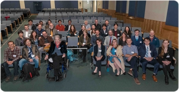 Mark Norell junto a los ponentes del congreso &#039;Dinosaurios: nuevos descubrimientos&#039; del Museo Americano de Historia Natural de Nueva York de 2023.